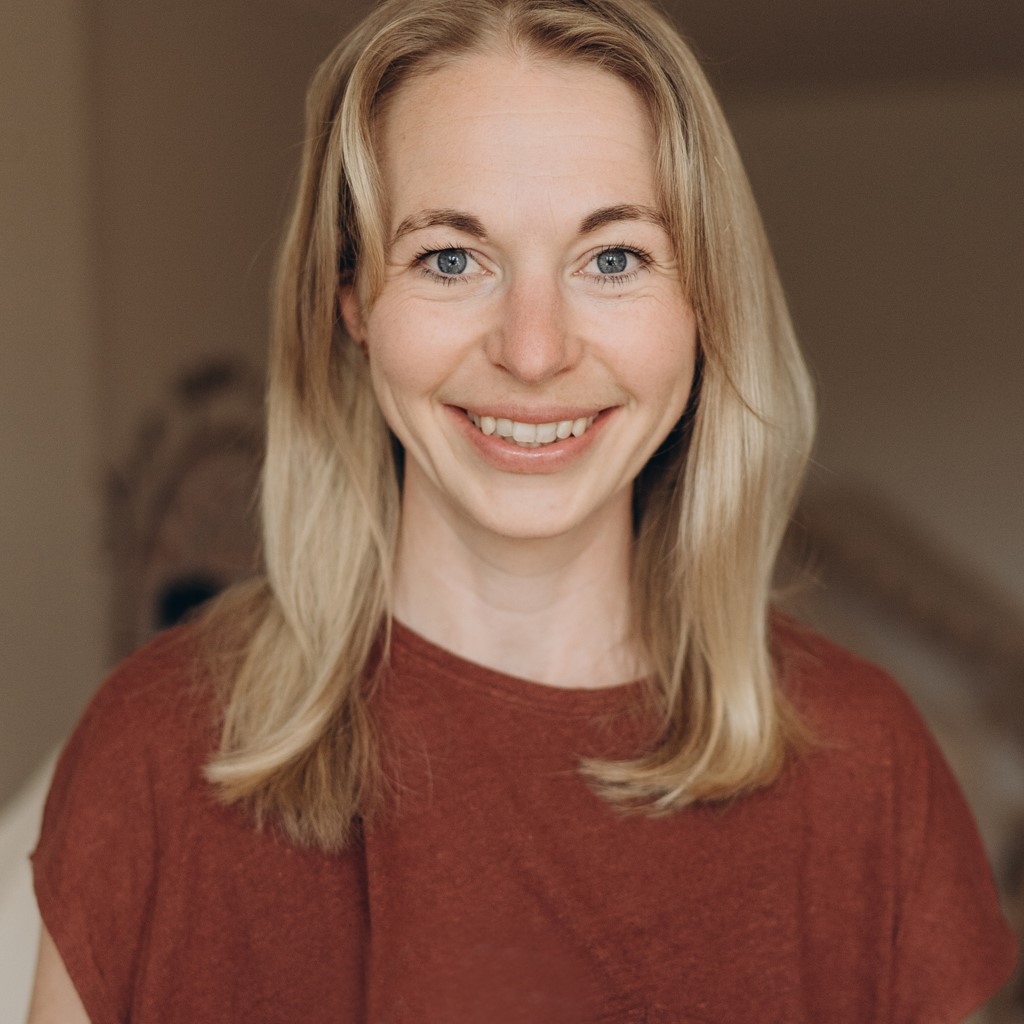 Hebamme Caro Boettger